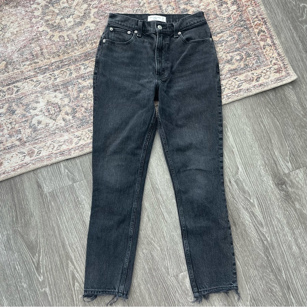 Abercrombie & Fitch Skinny High Rise Jean, 2R